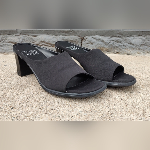 Mootsies Tootsies Freddi Black Banded Chunk Heel, Size 8, Black - Picture 10 of 15